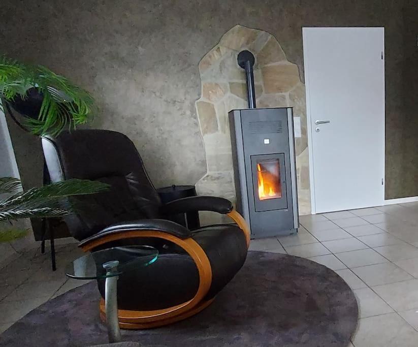 Ferienhaus Distelfink Entspannen In Der Mitte Von Deutschland Gudensberg Esterno foto